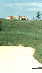 clubhus3.JPG (17665 Byte)